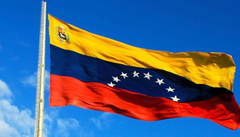 Gobierno Venezuela acusa a EE.UU. de querer consumar golpe de Estado contra Maduro