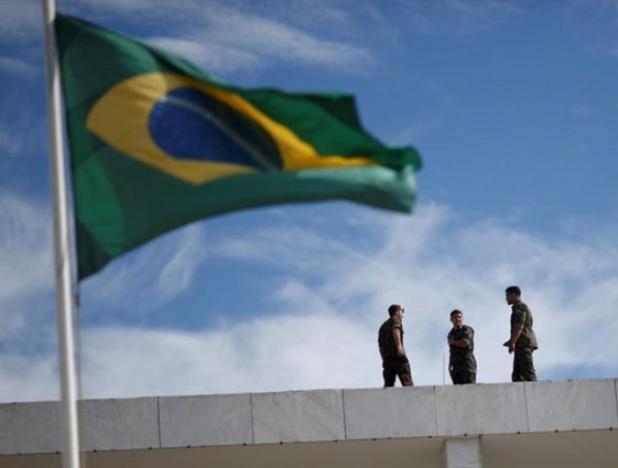 militares brasileños
