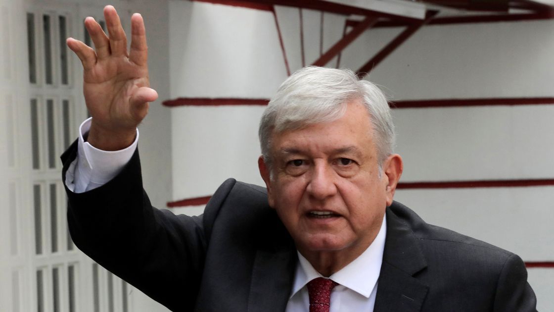 Presidente mexicano exhorta a solucionar situación de Venezuela con diálogo y no con injerencia
