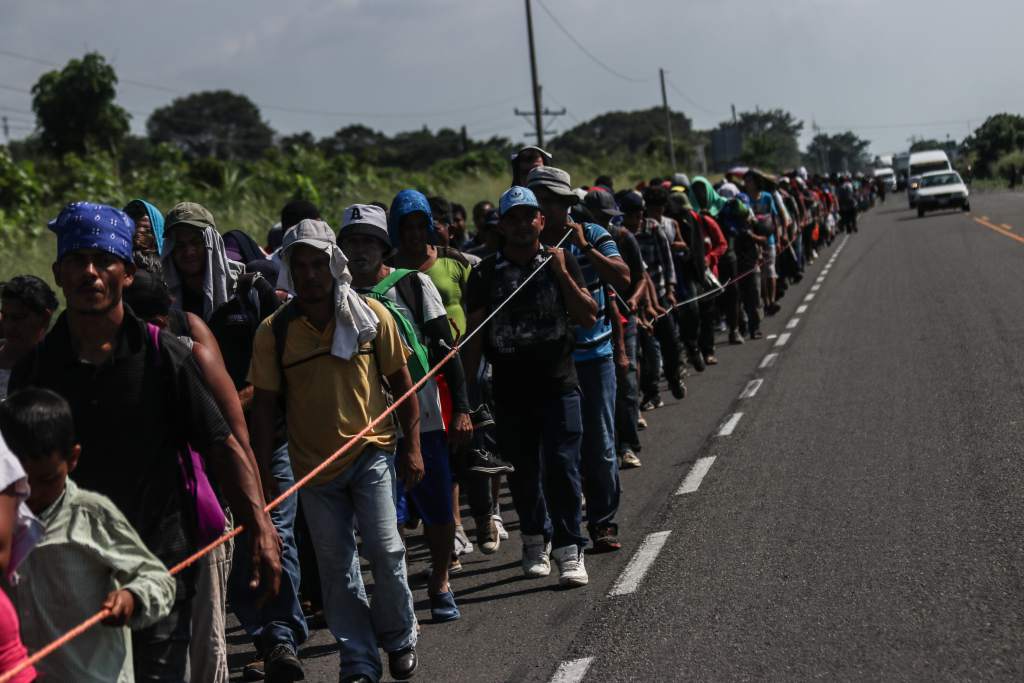 Nueva pesadilla para Trump: Se forma otra caravana de migrantes