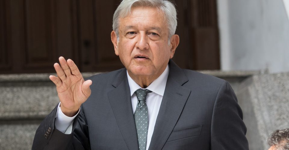 Andrés López Obrador reafirma llamado al diálogo y solución pacífica en Venezuela