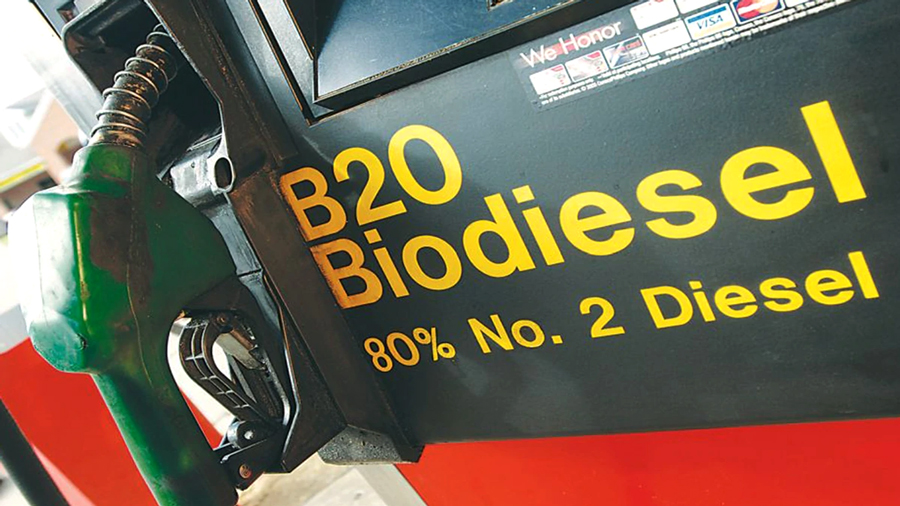 Bolivia anuncia la comercialización interna de biodiésel