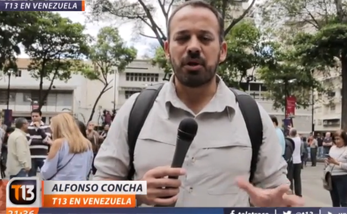 Cuestionado periodista chileno de Tele 13 cubre el plan golpista en Venezuela