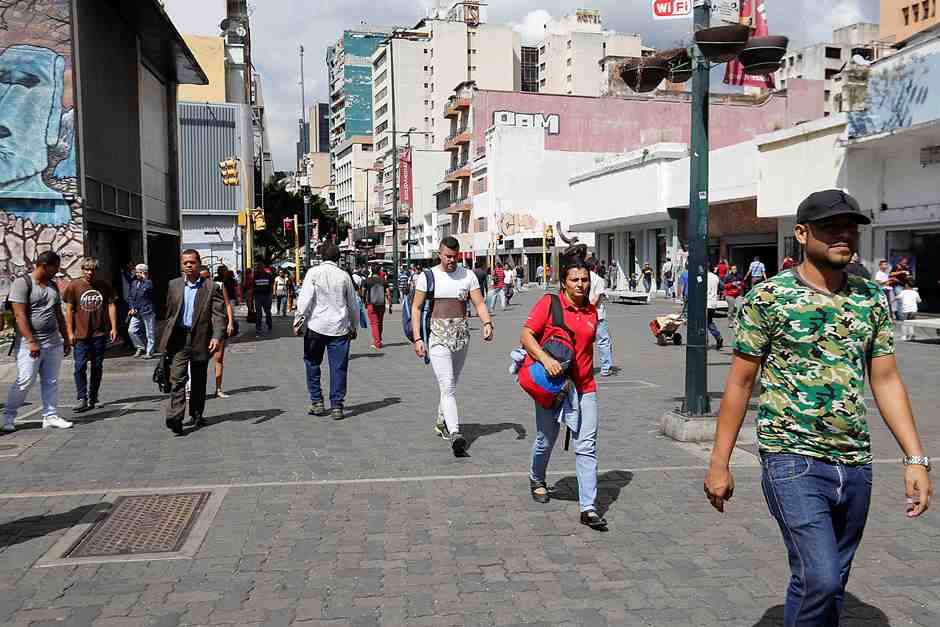«Pueblo venezolano ha sabido derrotar, hasta ahora, la aventura opositora internacional», asegura analista
