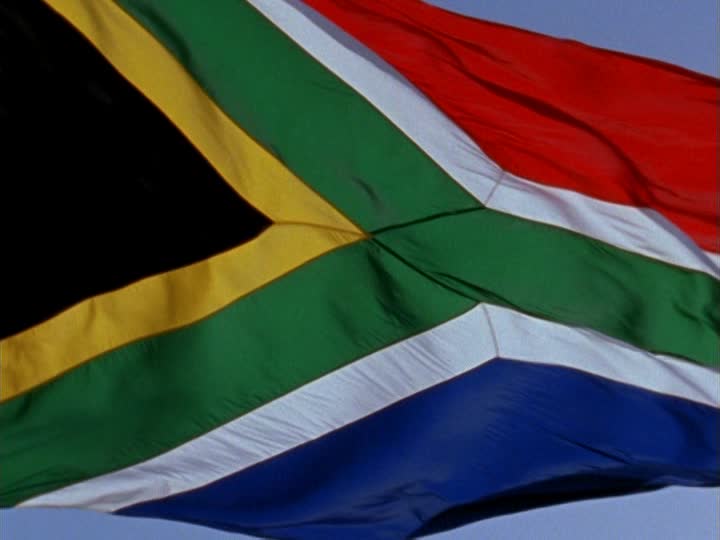 Sudáfrica rechaza injerencia de potencias en sus asuntos internos
