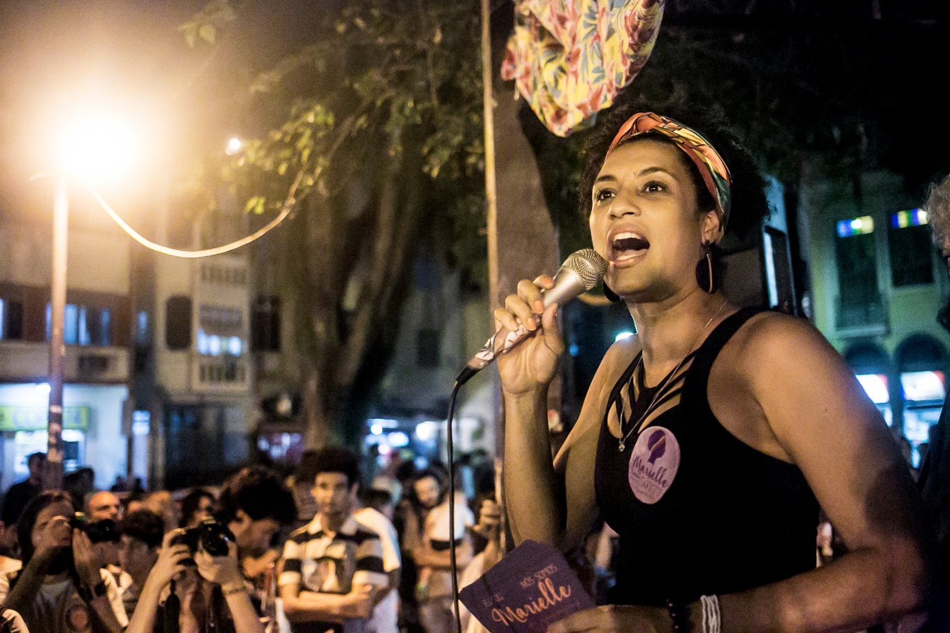 Un testigo señala a Bolsonaro con sospechoso de matar a la concejala Marielle Franco