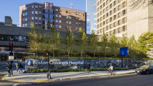 Corte Suprema descarta obligación del Estado de costear cirugía de niño en Boston