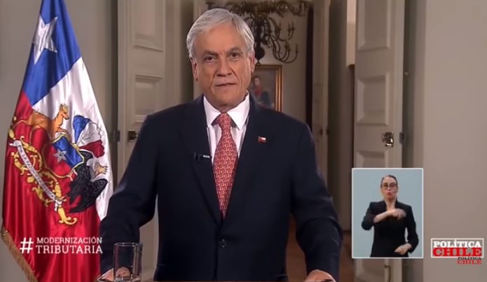 Reportaje acusa que la mitad de los seguidores de Piñera en Twitter son falsos