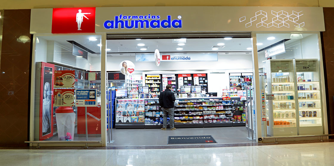 Se viene la huelga en farmacias Ahumada y Salcobrand: «Polifuncionalidad» de trabajadores en el centro de la controversia