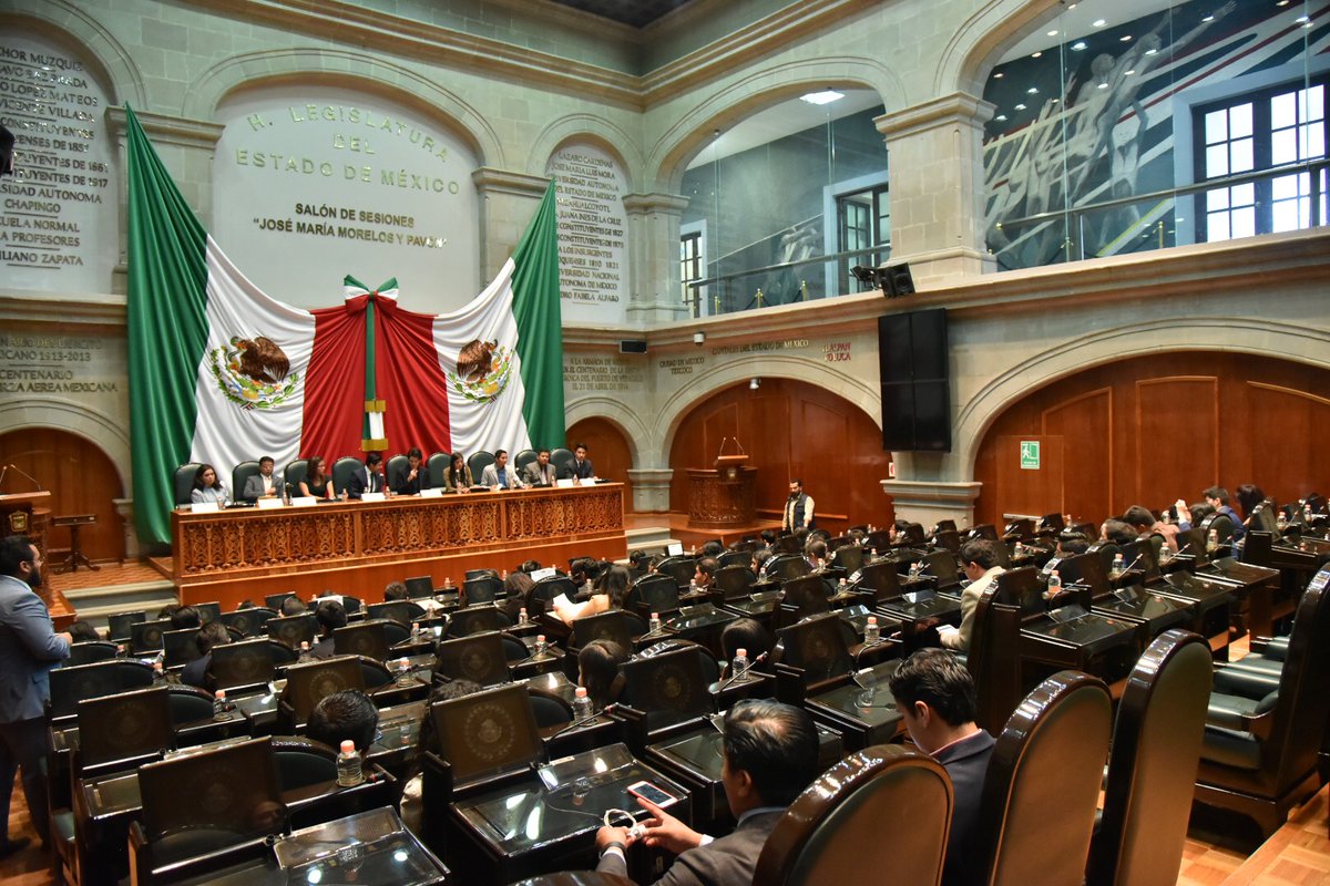 Diputados mexicanos aprueban la figura del revocatorio de mandato