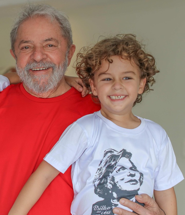 Lula demostrará su inocencia para honrar a su nieto fallecido