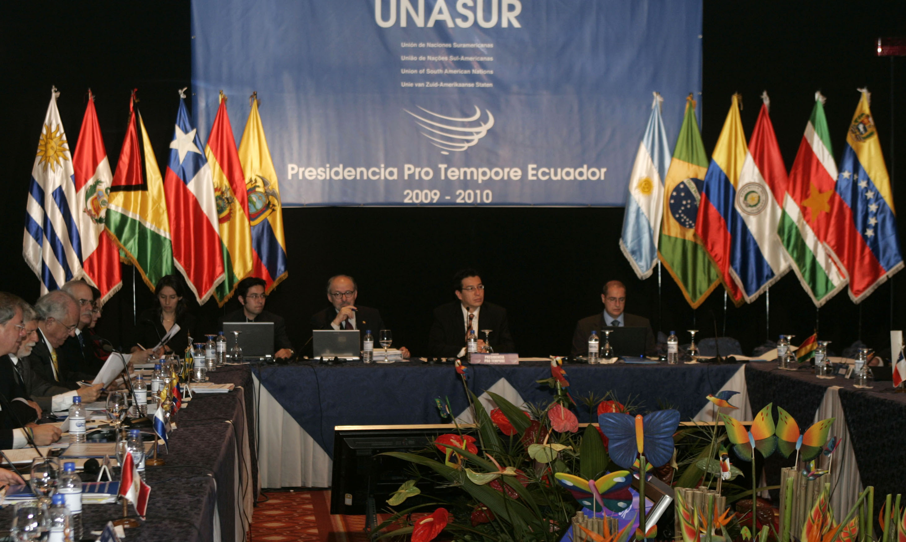 Lenín Moreno oficializa el retiro de Ecuador de Unasur