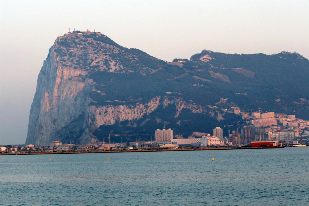 Parlamento Europeo aprueba exención de visados que contempla a Gibraltar como «colonia»