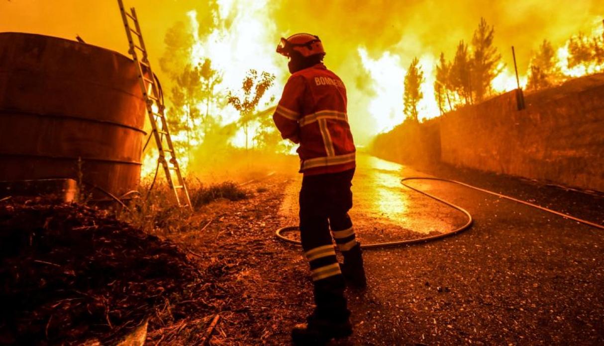 Polémica: Excluidos calvos y tartamudos como aspirantes para ser bomberos en Portugal