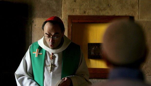 Crisis de credibilidad: Más franceses renuncian a la iglesia Católica