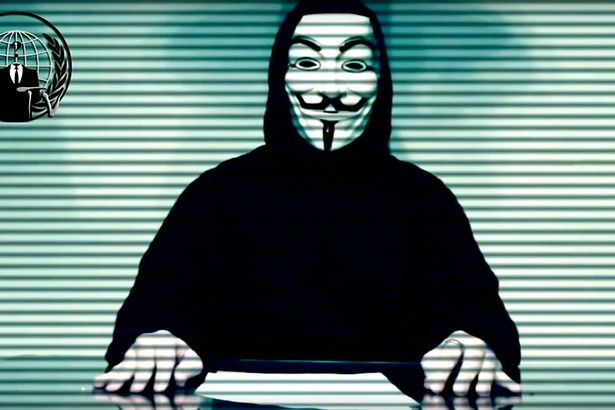 Anonymous amenaza a EE. UU., Ecuador y Reino Unido: «Liberen a Assange o lo pagarán»