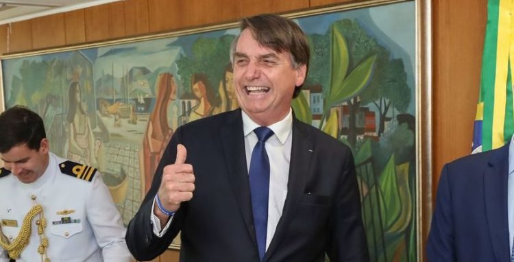 Bolsonaro reitera su intención de «explotar» la Amazonía junto a EE. UU.