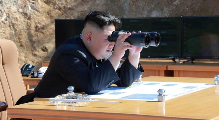 Corea del Norte ejerce presión contra EEUU y prueba nueva arma táctica guiada