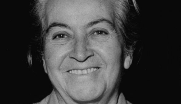 Gabriela Mistral íntima: A 130 años del nacimiento de la Premio Nobel de Literatura