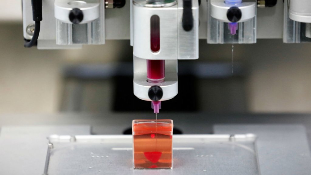 Israelíes crean el primer corazón funcional con una impresora 3D