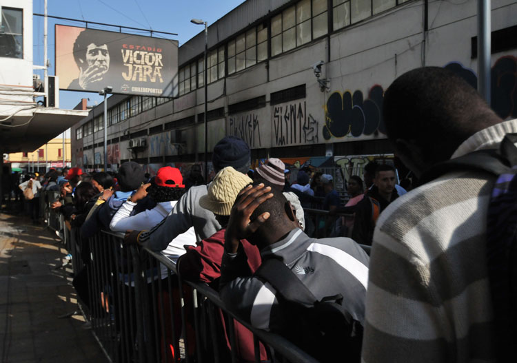 Llevarán situación de migrantes en Chile ante la Comisión Interamericana de DDHH