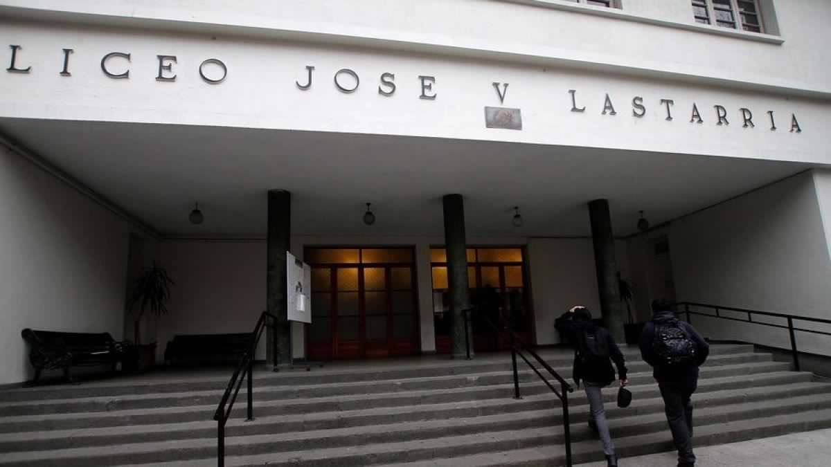 Santiago: Apoderada denunció una nueva agresión sin castigo en el Liceo Lastarria