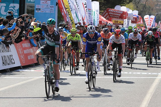 Sam Bennett obtuvo su segunda victoria al hilo en la Vuelta a Turquía