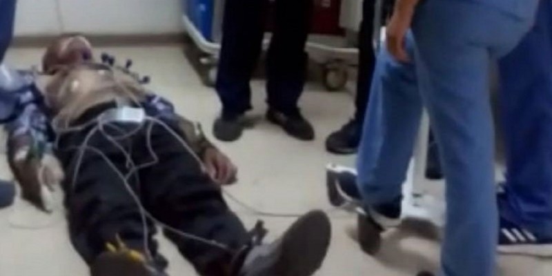 Paciente atendido en el suelo: Hospital Gustavo Fricke anuncia «investigación interna»