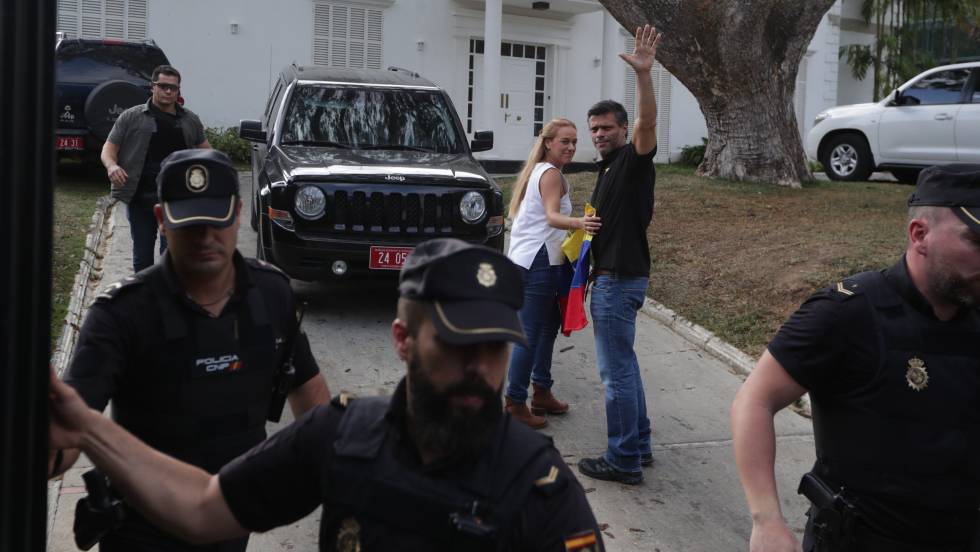 Leopoldo López asegura que permanecerá en la Embajada de España hasta «cese la usurpación»