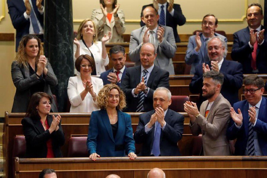Socialistas catalanes presidirán el Congreso y Senado de España