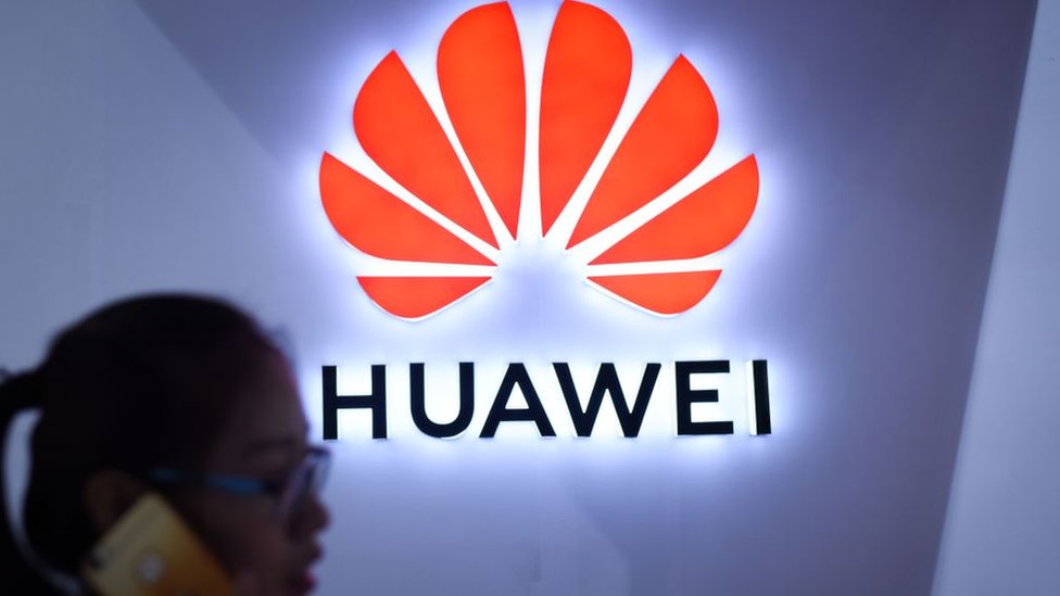 Tres operadores de telefonía móvil de Japón suspenden la cooperación con Huawei