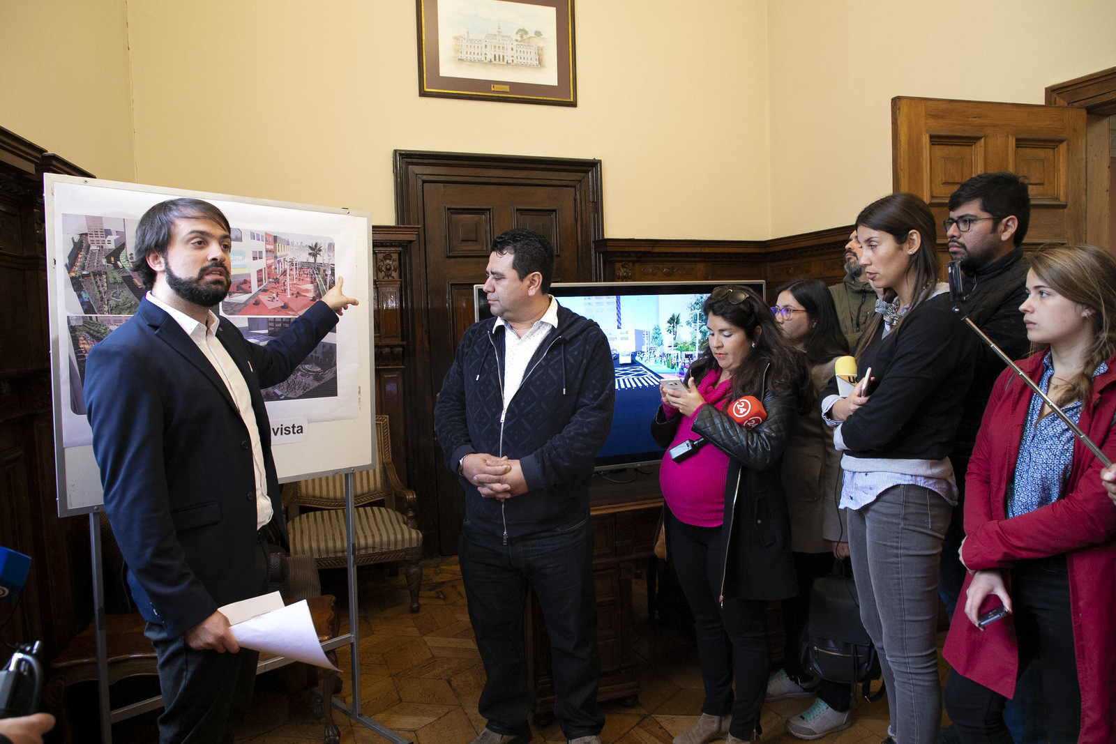 Valparaíso: Municipio cerró primer trimestre de 2023 con superávit financiero, el tercero consecutivo