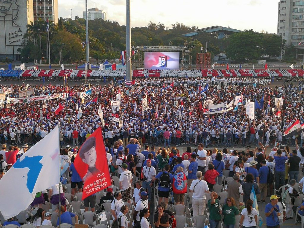 Ante la agresión, trabajadores cubanos marcharon más unidos que nunca