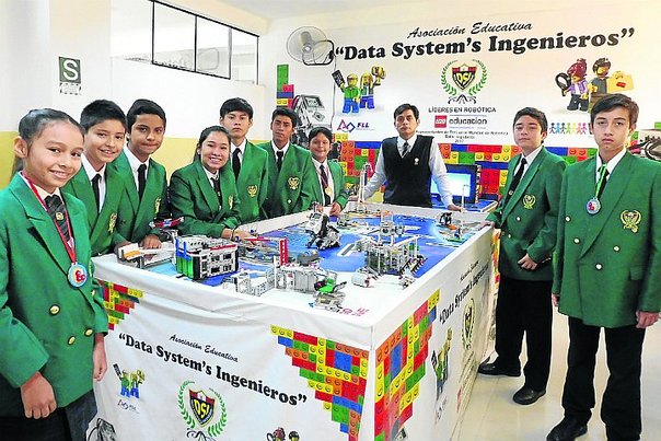 Jóvenes de 26 países participan en el  Primer Mundial de Robótica en Uruguay