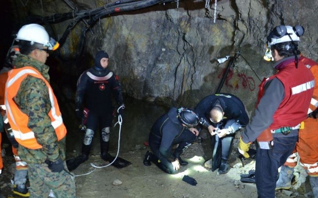 Murió uno de los tres trabajadores bolivianos atrapados en una mina de Chile