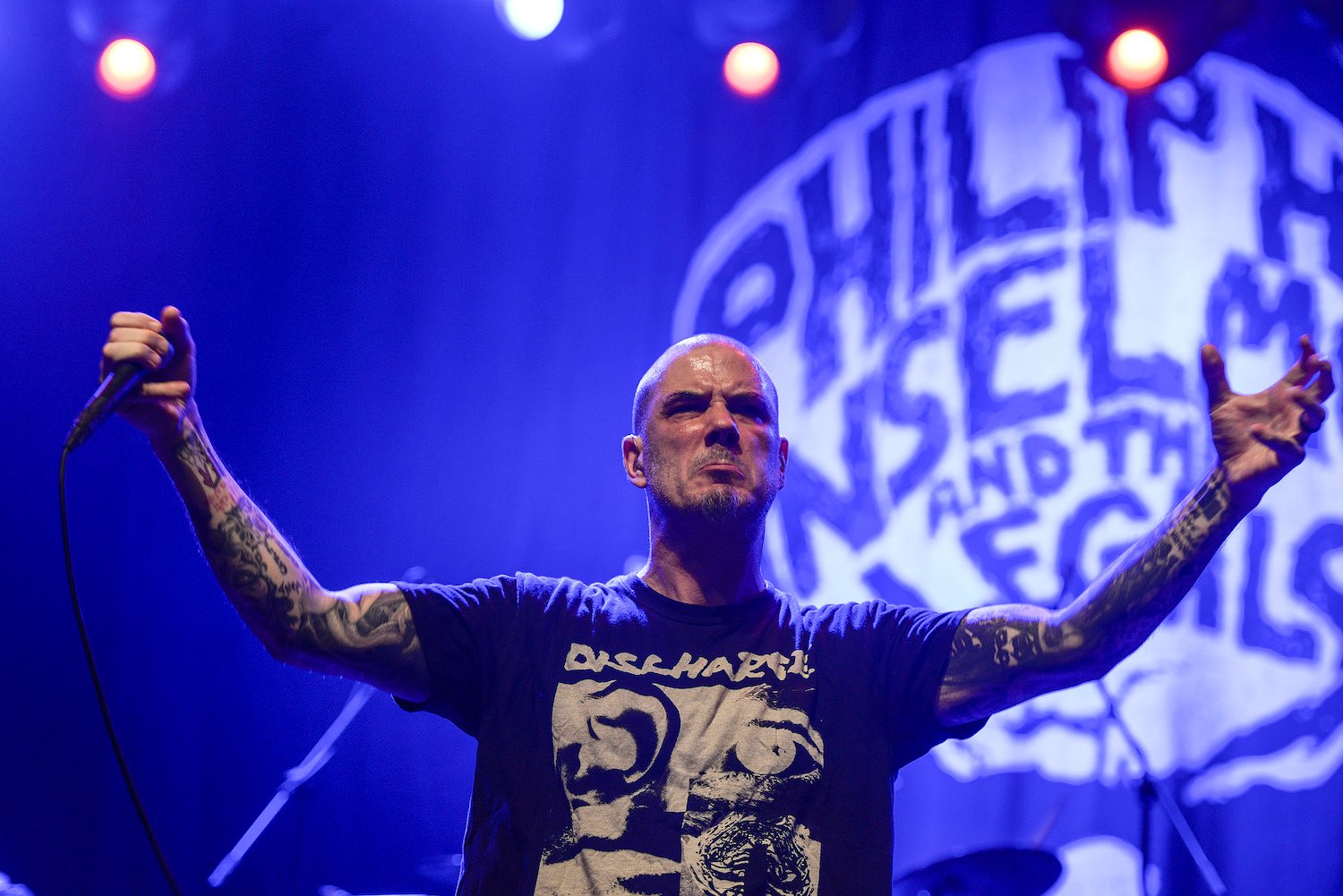 Phil Anselmo regresa a Chile para tocar clásicos de Pantera