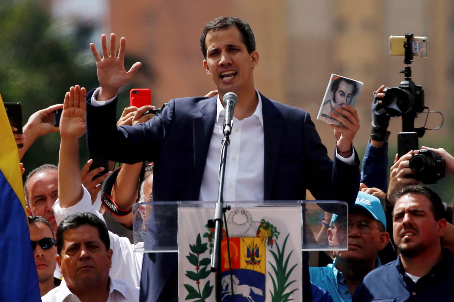 «Gobierno» del autoproclamado Juan Guaidó enlodado en curiosa trama de corrupción