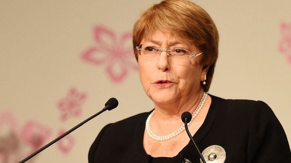 Bachelet sostiene reunión a puerta cerrada con ministros venezolanos de Defensa e Interior