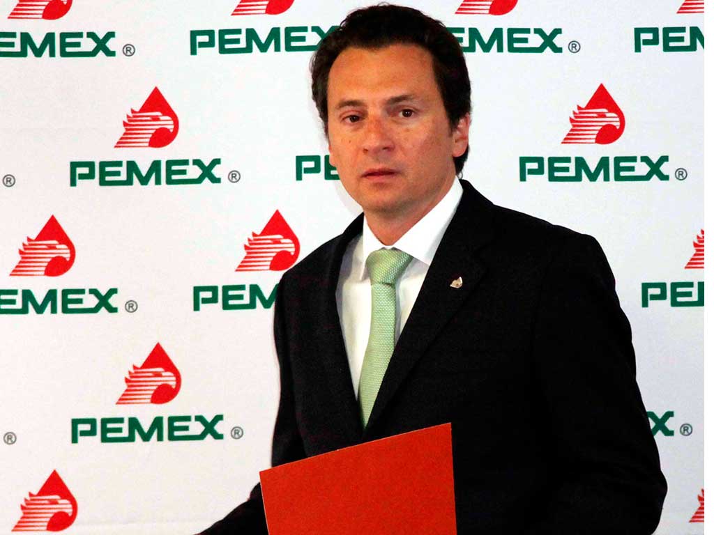 Extraditado desde España: Exdirector de Pemex llegó directo al hospital en México