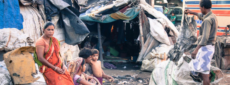 india pobreza