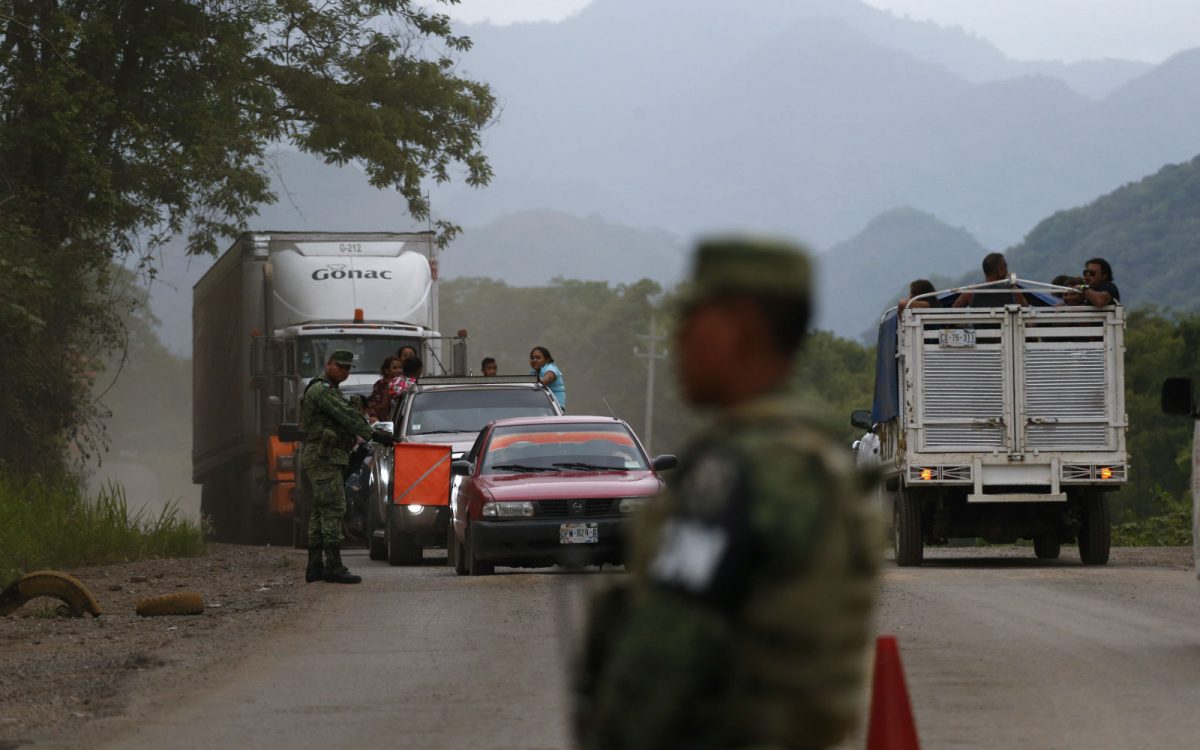 AMLO rechazó acordar con Estados Unidos contención de migrantes a cambio de vacunas