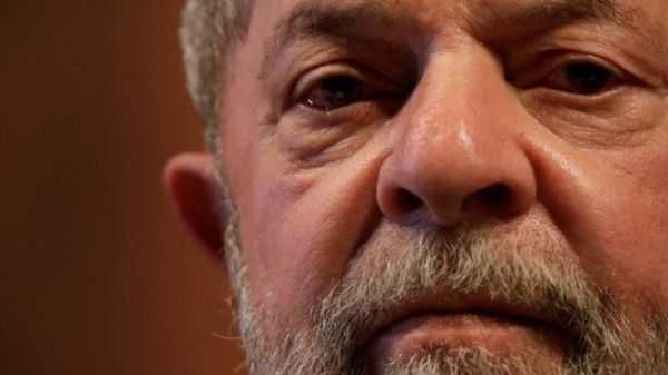 Fiscales de Lava Jato confabularon para censurar entrevista a Lula que podía anular triunfo de Bolsonaro