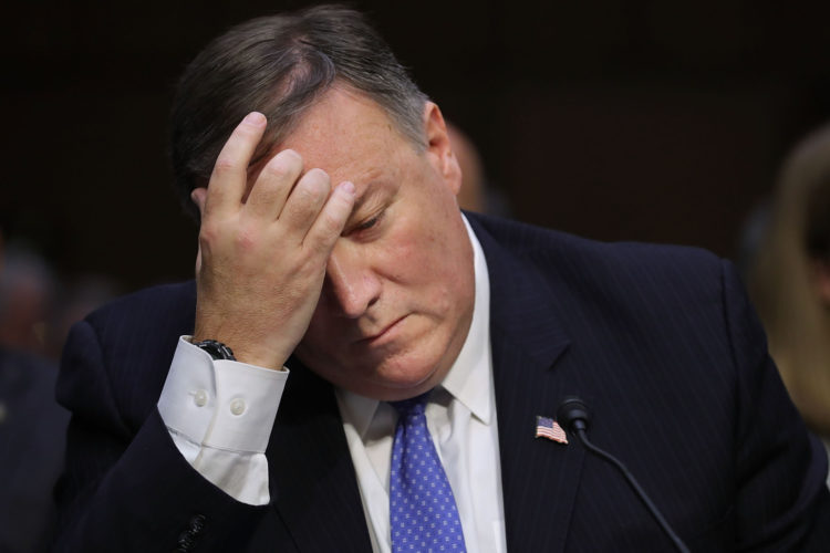 oposición pompeo