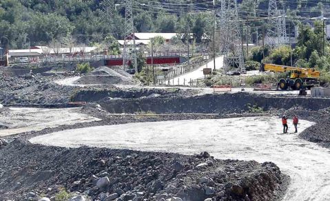 Denuncian que Alto Maipo preparó «puesta en escena» para recibir visita inspectiva del Tribunal Ambiental