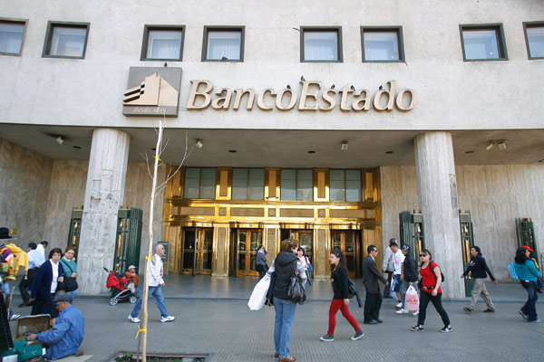 Ciudadana le dobla la mano a BancoEstado: Justicia rechaza negativa de empresa a restituir dinero sustraído de cuenta