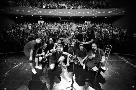 La Brígida Orquesta «Mejor Artista Revelación» de los Pulsar 2019 se prepara para su primera gira europea