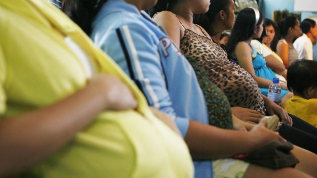 En México proponen cárcel para los hombres que embaracen a una mujer y la abandonen