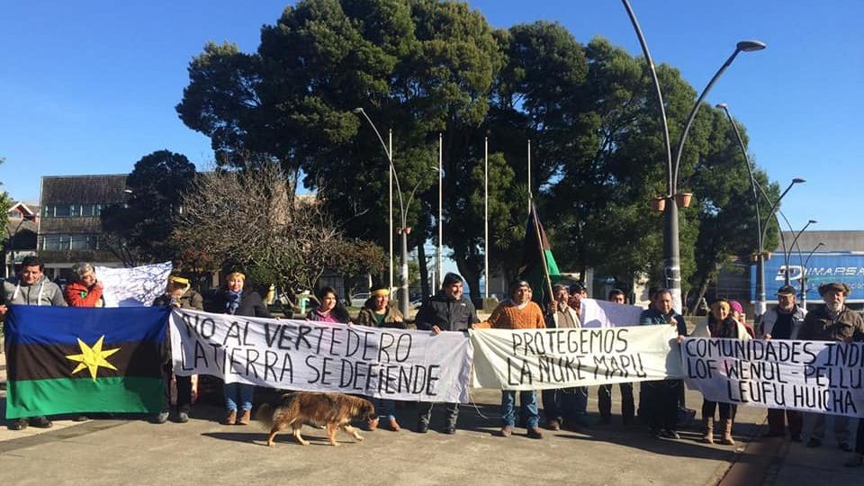 Resistencia de comunidades williche a vertedero en Ancud detona aún más el conflicto de la basura en Chiloé