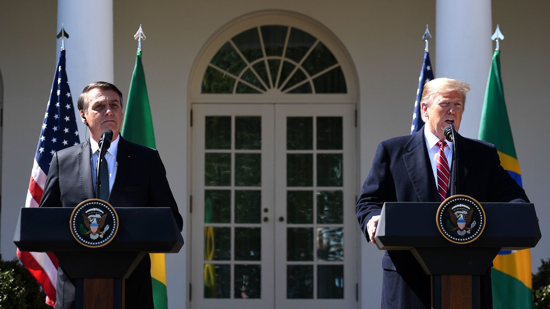 Bolsonaro postula a su hijo como embajador en los EE. UU.