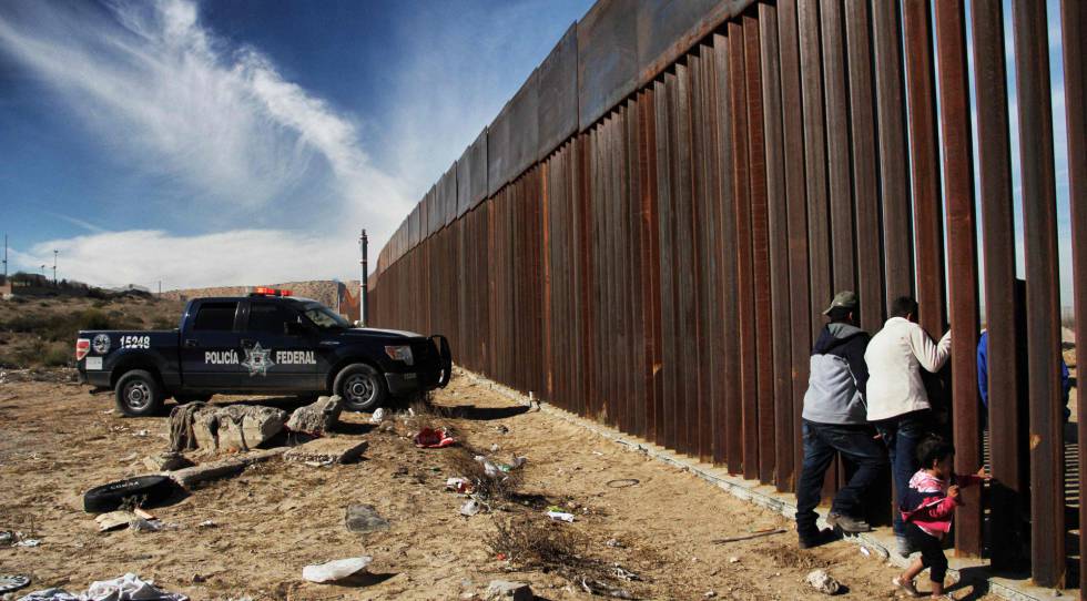 Corte impide a Trump usar recursos del Pentágono para construir el muro en la frontera con México